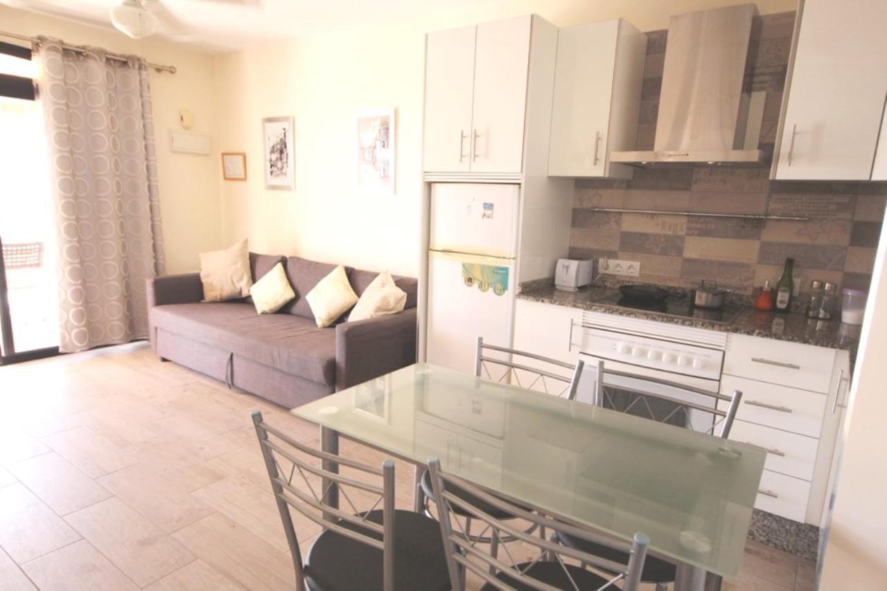 Apartment With Terrace On The Seafront In Playa Fanabe أذيخي المظهر الخارجي الصورة